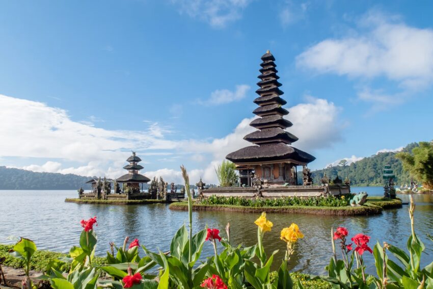 Featured Image -Indonesia_Jobless Diary