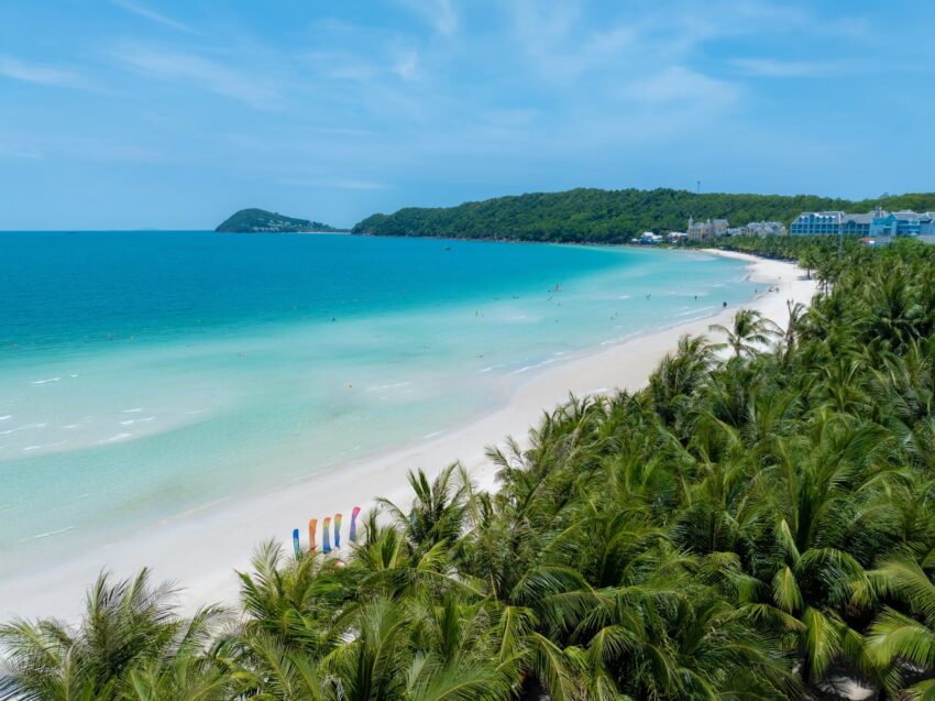 Featured Image - BeachResortsVietnam_Jobless Diary